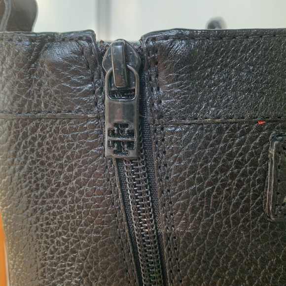 Tory Burch boots size 9 - Picture 9 of 9